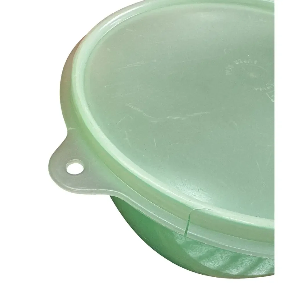 Vintage 1970s Tupperware Salad Keeper Jadeite Green Lid & (5) Ice Cream Cups